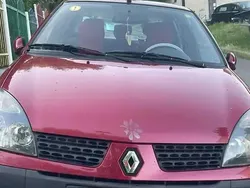 Visiniu Utilizat 2004 Renault Clio II Berlinǎ | 1.100 EUR