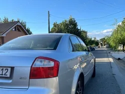 Utilizat 2001 Audi A4 | 1.600 EUR
