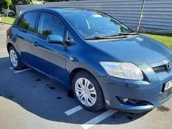 Albastru Utilizat 2007 Toyota Auris Hatchback | 2.700 EUR (Preț OK)