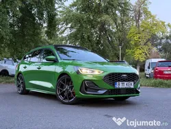 Verde Utilizat 2024 Ford Focus ST Break | 33.500 EUR