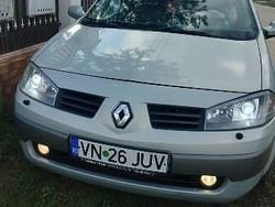 Gri Utilizat 2004 Renault Mégane II Hatchback | 1.650 EUR (Preț OK)