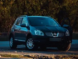 Gri Utilizat 2009 Nissan Qashqai Tekna SUV | 6.550 EUR (Preț OK)