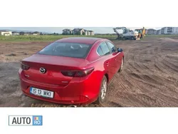Rosu Utilizat 2020 Mazda 3 Berlinǎ | 17.000 EUR (Preț OK)