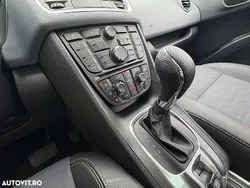 Albastru Utilizat 2011 Opel Meriva Color Edition Monovolum | 4.299 EUR (Super Preț)
