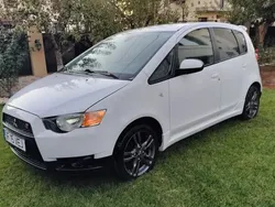 Alb Utilizat 2008 Mitsubishi Colt Monovolum | 5.150 EUR