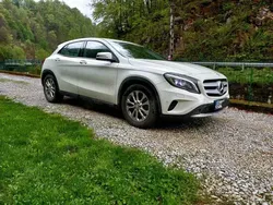 Mercedes GLA200