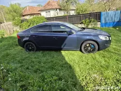 Utilizat 2011 Volvo S60 Berlinǎ | 7.500 EUR