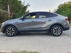 Gri Utilizat 2021 Renault Arkana Intens SUV | 14.750 EUR (Preț bun)