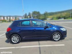 Culoarealbastru Utilizat 2008 Toyota Auris Hatchback | 3.500 EUR (Preț OK)