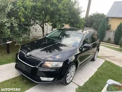 Culoarenegru Utilizat 2015 Skoda Octavia Break | 7.399 EUR (Super Preț)
