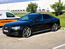Utilizat 2016 Audi A8 Berlinǎ | 17.000 EUR