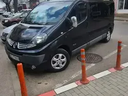 Negru Utilizat 2011 Renault Trafic Black Edition Van | 10.500 EUR