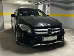 Negru Utilizat 2014 Mercedes GLA220 AMG line SUV | 16.220 EUR