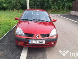 Roșu Utilizat 2005 Renault Symbol Berlinǎ | 5.500 EUR