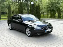 Negru Utilizat 2009 BMW 525 Berlinǎ | 5.500 EUR (Preț OK)
