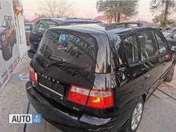 Negru Utilizat 2005 Kia Carens 2 Monovolum | 1.999 EUR
