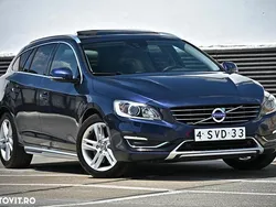 Albastru Utilizat 2014 Volvo V60 Summum Break | 9.950 EUR (Preț OK)