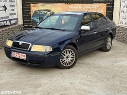 Culoarealbastru Utilizat 2003 Skoda Octavia Elegance Break | 2.600 EUR (Preț OK)