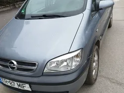 Gri Utilizat 2004 Opel Zafira Monovolum | 8.000 EUR
