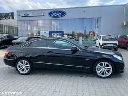 Negru Utilizat 2010 Mercedes E220 Elegance Coupe | 9.300 EUR (Preț OK)