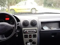 Culoarealbastru Utilizat 2006 Dacia Logan Berlinǎ | 1.500 EUR (Preț bun)