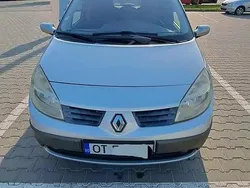 Utilizat 2005 Renault Scénic II Monovolum | 1.750 EUR