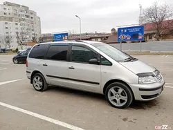 Utilizat 2002 VW Sharan Monovolum | 2.300 EUR
