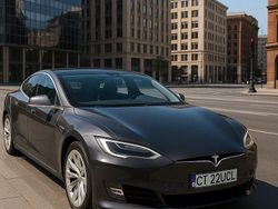 Culoaregri Utilizat 2018 Tesla Model S Hatchback | 24.990 EUR