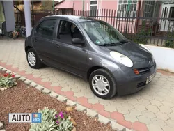 Gri Utilizat 2004 Nissan Micra Hatchback | 1.999 EUR