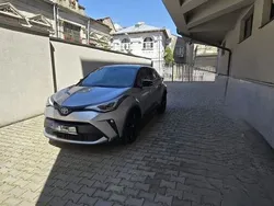Gri Utilizat 2022 Toyota C-HR SUV | 26.000 EUR (Preț OK)