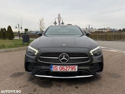 Gri Utilizat 2023 Mercedes E200 Break | 26.499 EUR (Super Preț)
