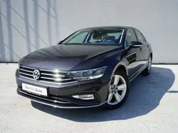 Gri mediu normal Utilizat 2020 VW Passat Highline | 21.950 EUR (Preț OK)