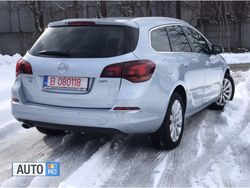 Albastru Utilizat 2015 Opel Astra Break | 7.358 EUR (Preț OK)
