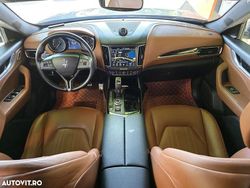 Culoaregri Utilizat 2019 Maserati Levante GranLusso SUV | 29.990 EUR (Preț bun)