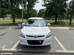 Alb Utilizat 2009 Hyundai i30 Comfort Break | 2.950 EUR (Preț OK)