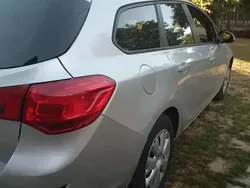 Utilizat 2011 Opel Astra | 3.300 EUR (Preț OK)