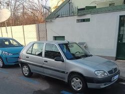 Argintiu Utilizat 2002 Citroën Saxo Hatchback | 1.100 EUR