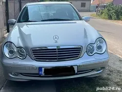 Utilizat 2003 Mercedes C320 Berlinǎ | 14.000 EUR