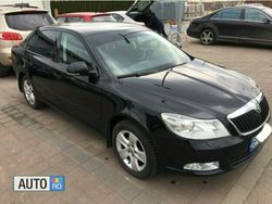 Negru Utilizat 2012 Skoda Octavia Hatchback | 9.300 EUR (Scump)