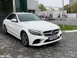 Culoarealb Utilizat 2019 Mercedes C220 AMG line Berlinǎ | 20.490 EUR (Super Preț)