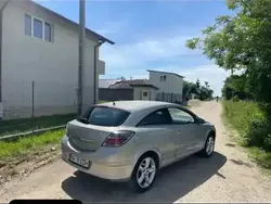 Utilizat 2006 Opel Astra GTC Coupe | 1.000 EUR