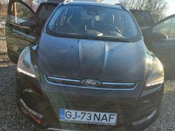 Negru Utilizat 2013 Ford Kuga SUV | 8.000 EUR (Puțin scump)