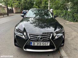 Negru Utilizat 2018 Lexus IS200t Executive Line Berlinǎ | 19.500 EUR