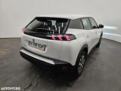 Alb Utilizat 2021 Peugeot 2008 Active SUV | 12.495 EUR (Preț bun)
