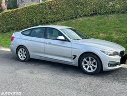 Culoareargint Utilizat 2015 BMW 318 Berlinǎ | 8.350 EUR (Super Preț)