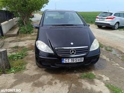 Culoarenegru Utilizat 2005 Mercedes A150 Classic Coupe | 3.300 EUR