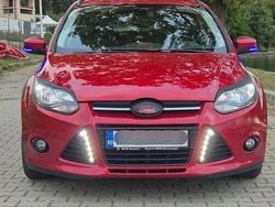 Culoarerosu Utilizat 2013 Ford Focus Titanium Break | 5.500 EUR (Preț bun)