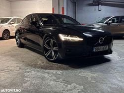 Culoarenegru Utilizat 2020 Volvo S60 R-Design Berlinǎ | 28.000 EUR (Preț bun)