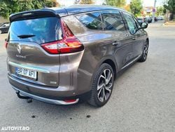 Culoaremaro Utilizat 2017 Renault Grand Scénic IV Bose Edition Monovolum | 11.590 EUR (Preț OK)
