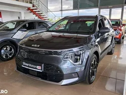 Gri Utilizat 2023 Kia e-Niro SUV | 39.990 EUR